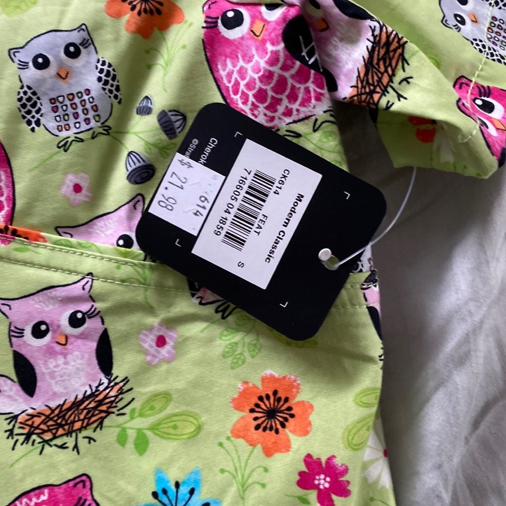 Cherokee womens small scrub top